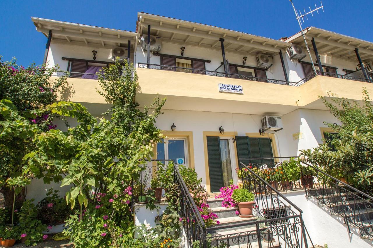 Aggeliki Apartments Dassia By Hotelius Kato Korakiana Екстер'єр фото